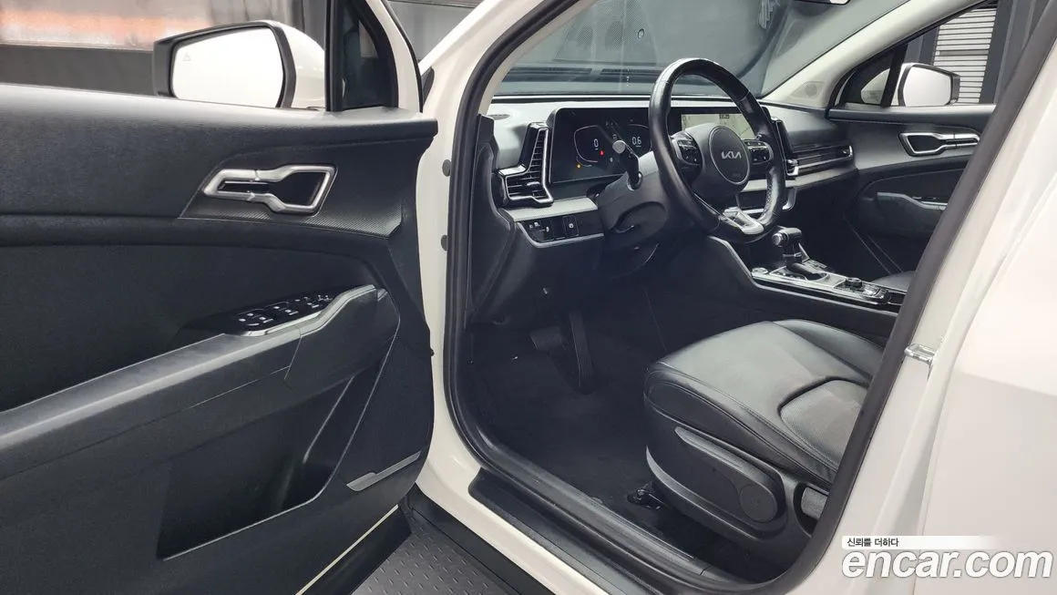 Kia Sportage — фото 10