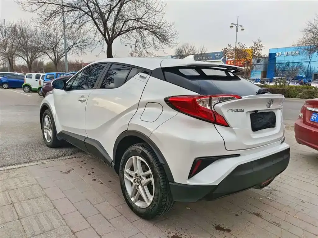 Toyota C-HR 2021 из CN, фото 6