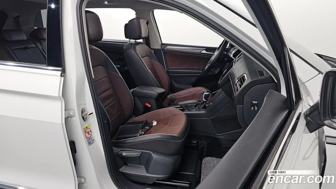 Volkswagen Tiguan 2024 из KR, фото 10
