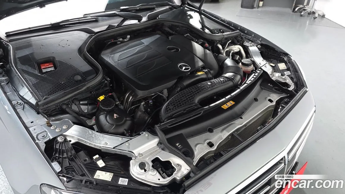 Mercedes-Benz E-Class 2023 из KR, фото 6