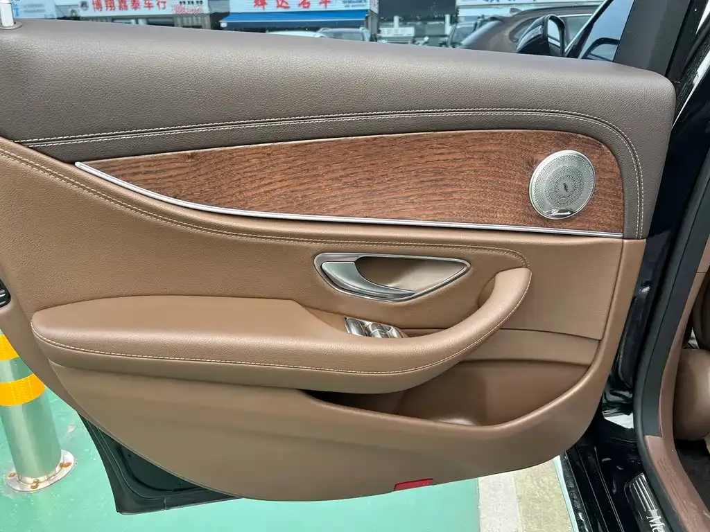 Mercedes-Benz E-Class 2023 из CN, фото 8