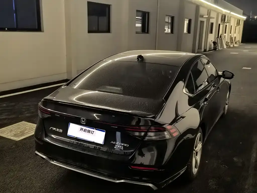 Honda Accord 2024 из CN, фото 8