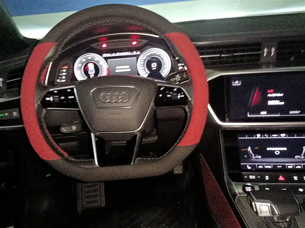Audi A7L — фото 3