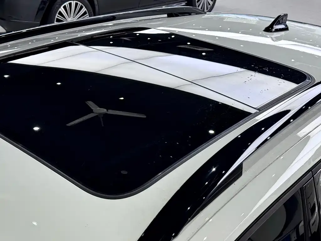 Volkswagen Tharu 2025 из CN, фото 10