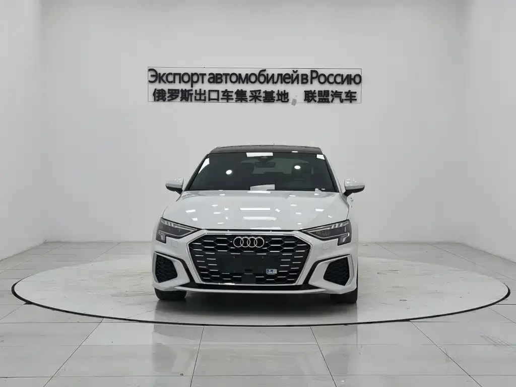 Audi A3 — фото 2