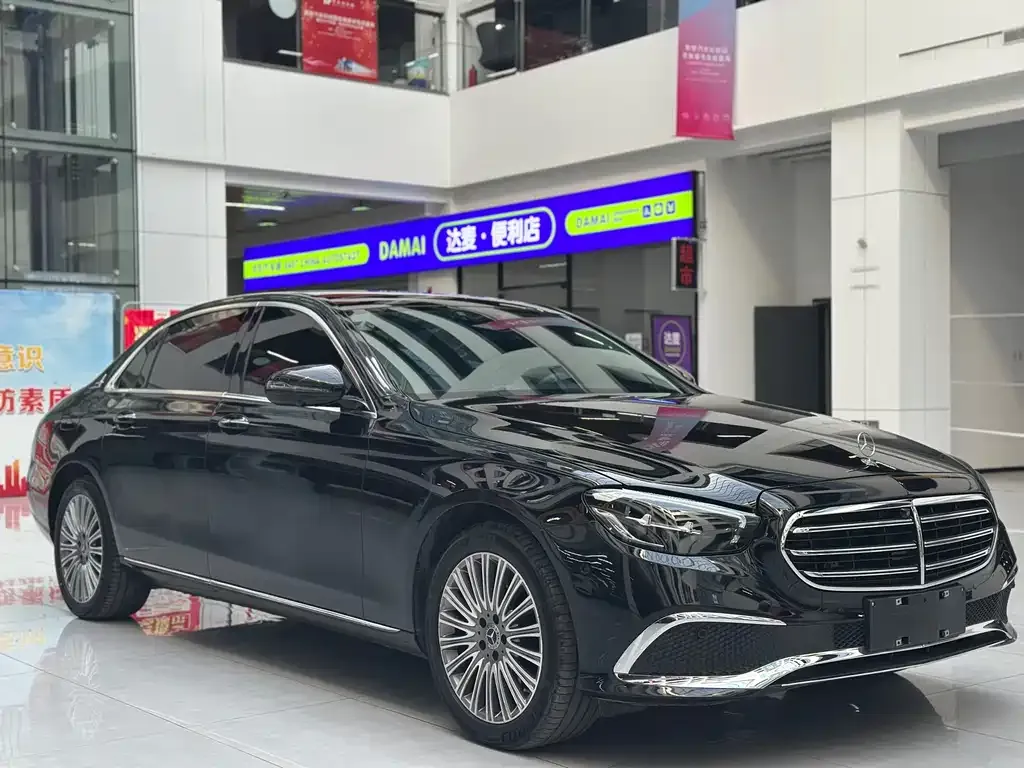 Mercedes-Benz E-Class 2023 из CN, фото 3