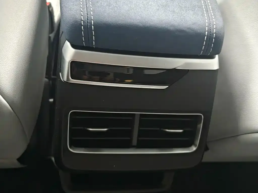 Geely Xingrui 2023 из CN, фото 10