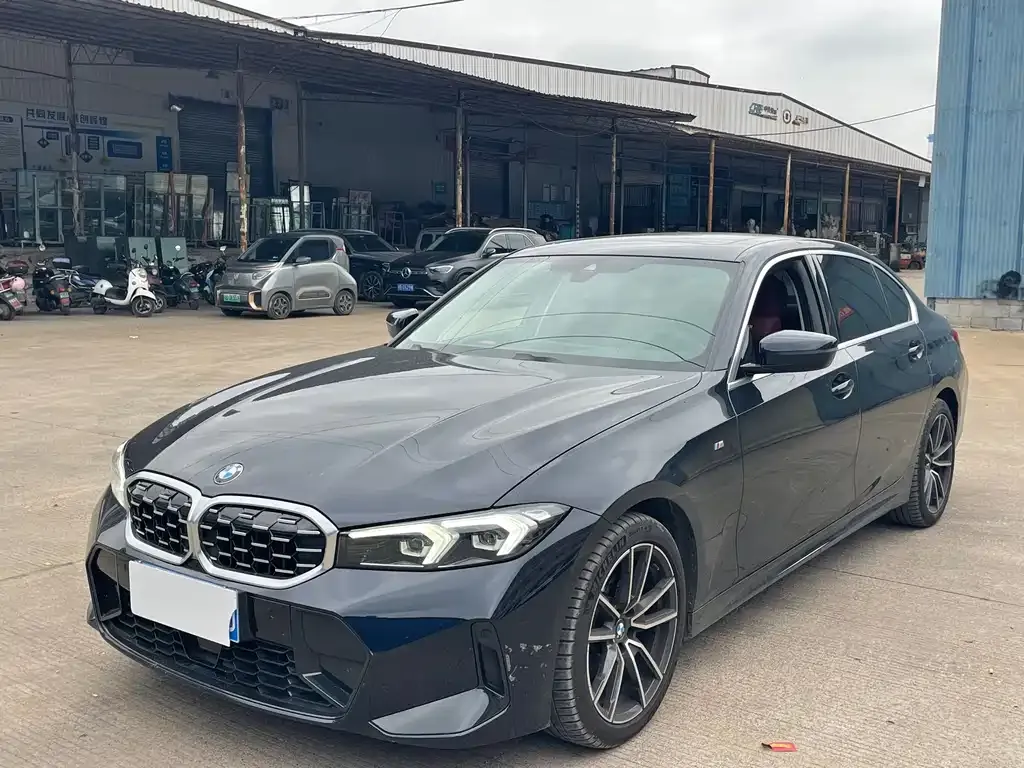 BMW 3 Series 2025 из CN, фото 1