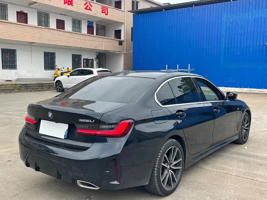BMW 3 Series 2025 из CN, фото 5