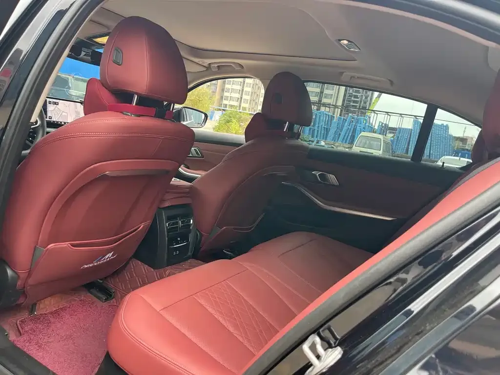 BMW 3 Series 2025 из CN, фото 7