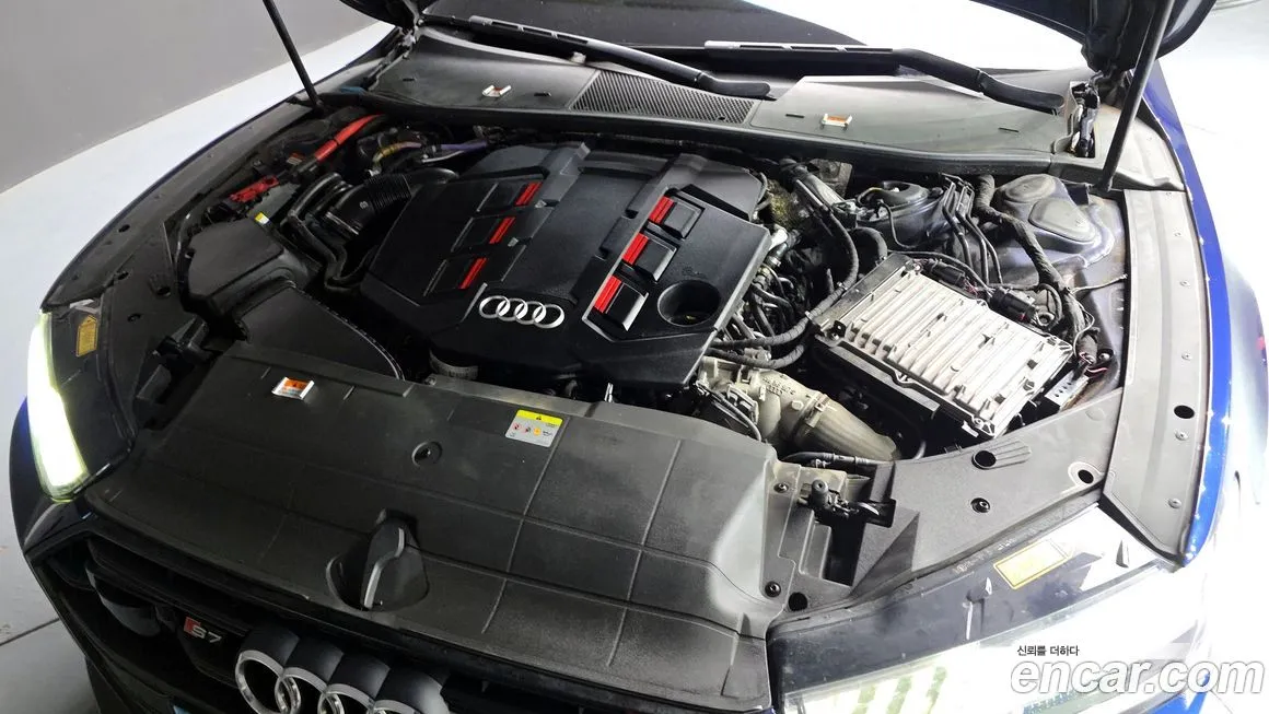Audi S7 2021 из KR, фото 6