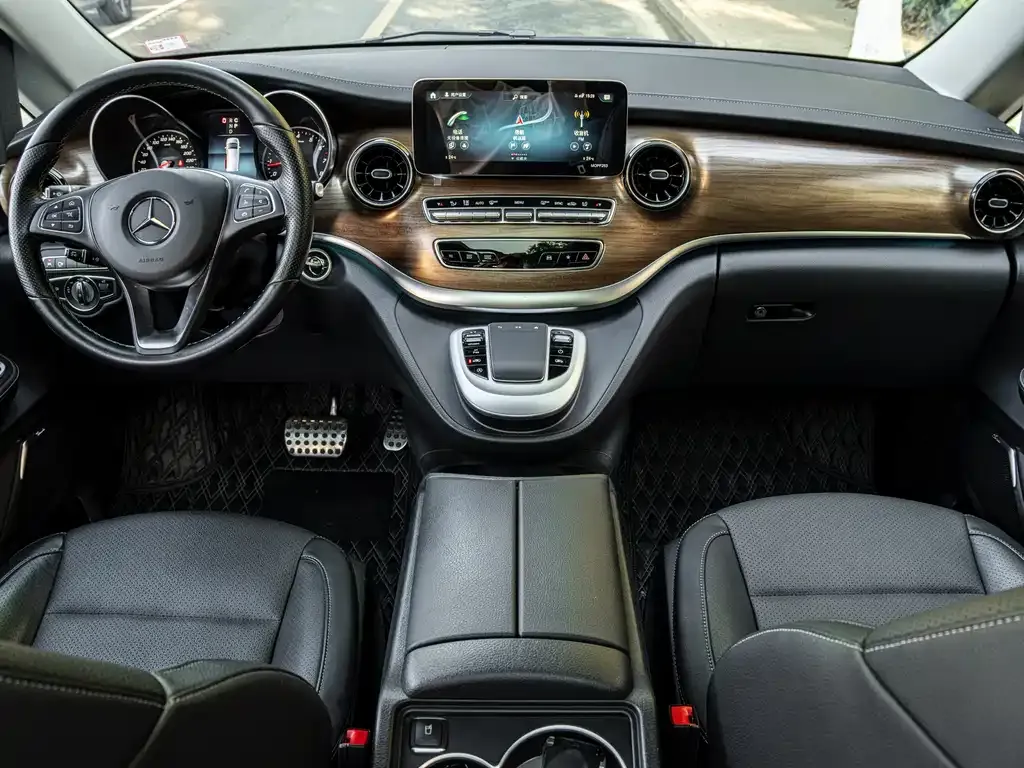 Mercedes-Benz V-Class 2021 из CN, фото 8