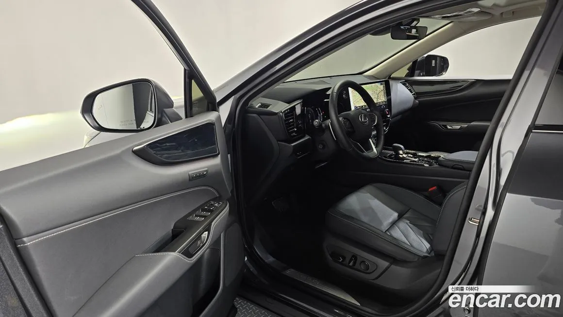 Lexus NX 2025 из KR, фото 10