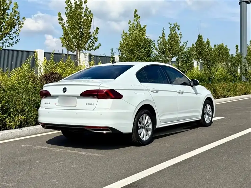 Volkswagen Bora 2022 из CN, фото 10