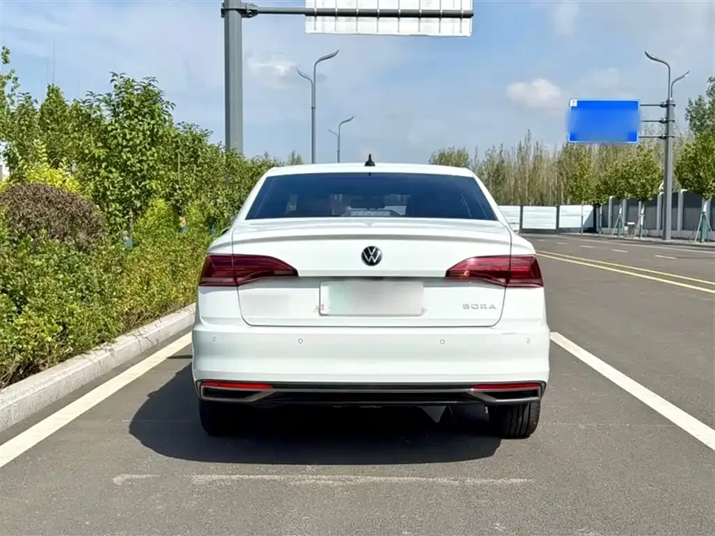Volkswagen Bora 2022 из CN, фото 8