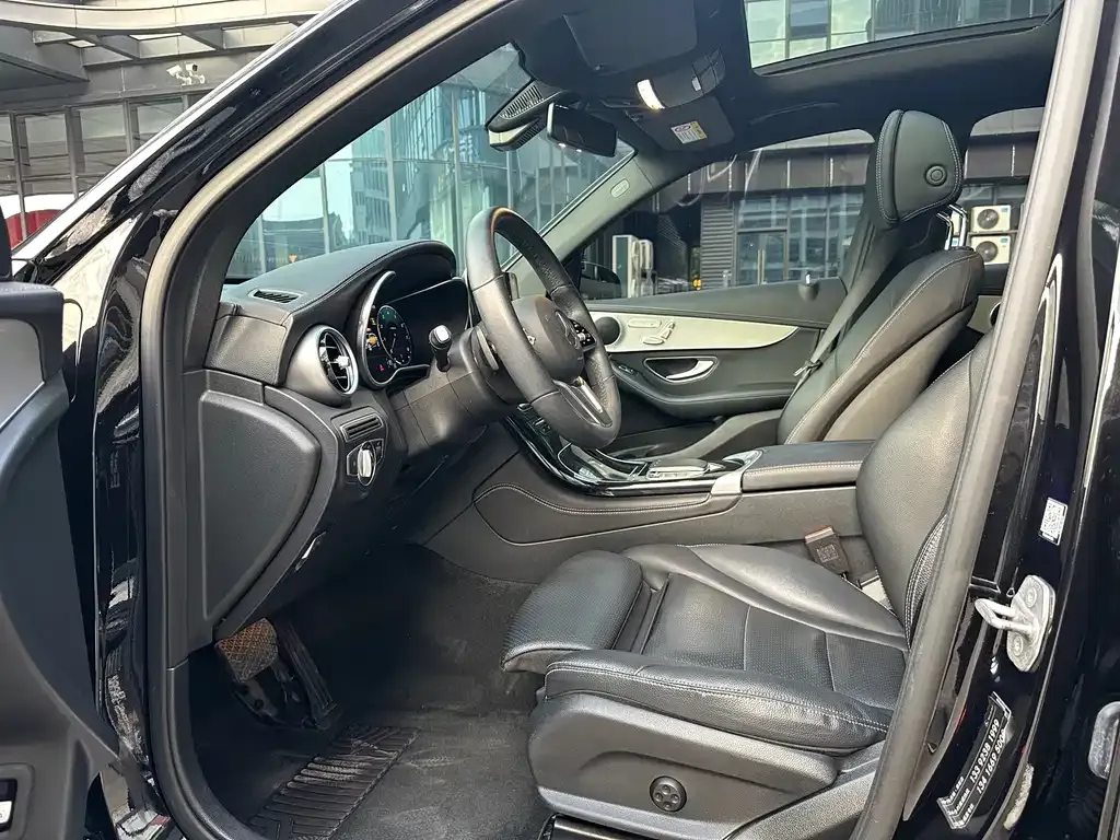 Mercedes-Benz GLC 2021 из CN, фото 4
