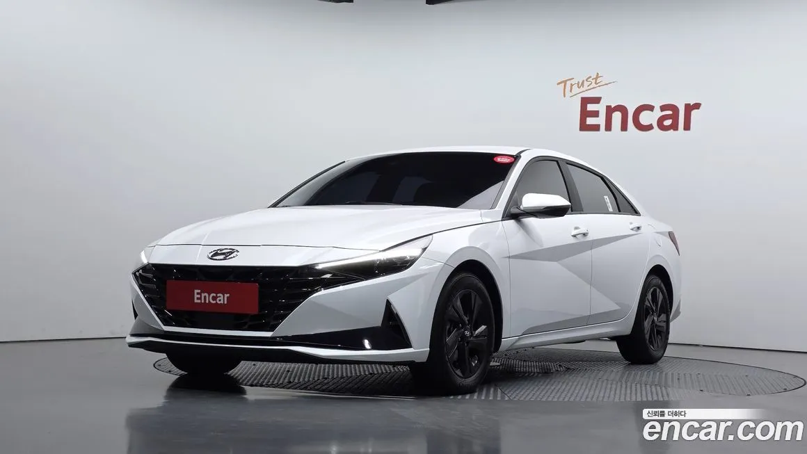 Hyundai AVANTE 2023 из KR, фото 1