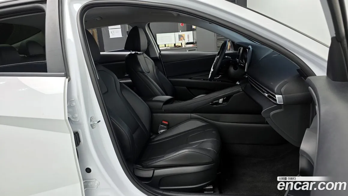 Hyundai AVANTE 2023 из KR, фото 10