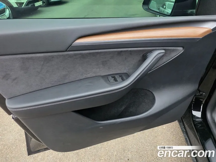 Tesla Model Y 2024 из KR, фото 4