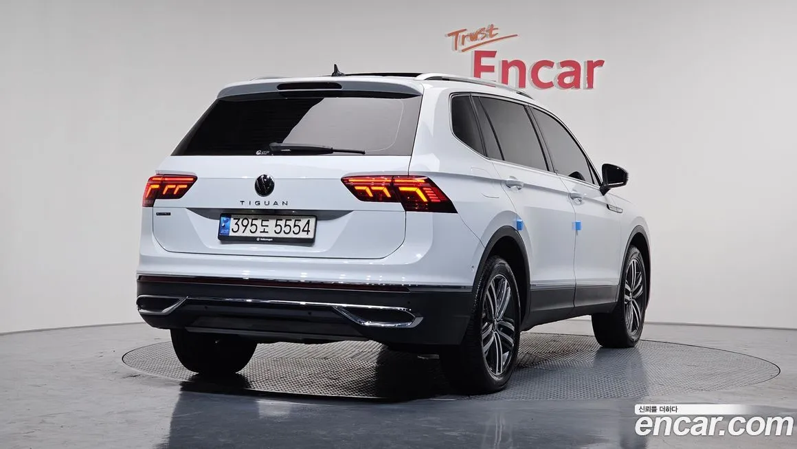 Volkswagen Tiguan — фото 2
