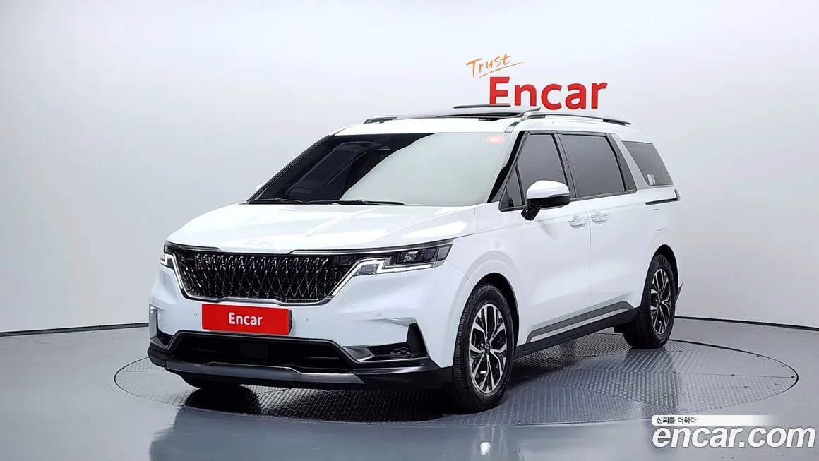 Kia Carnival 2023 из KR, фото 1