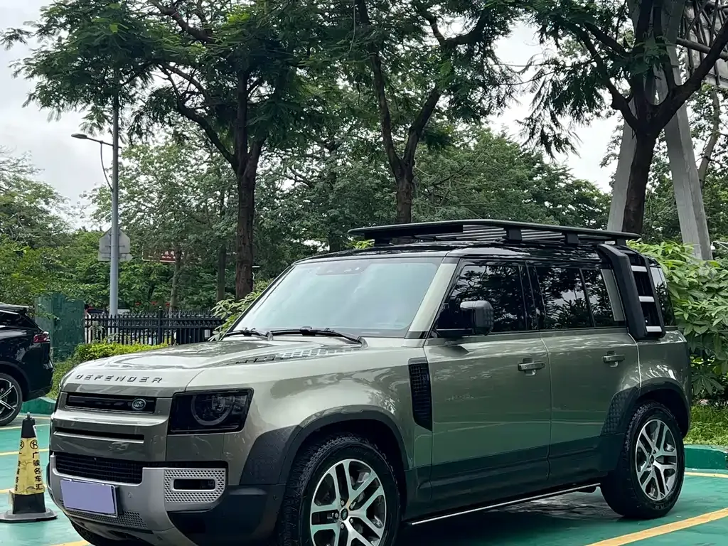 Land Rover Defender — фото 2