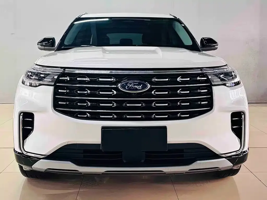 Ford Explorer 2025 из CN, фото 1