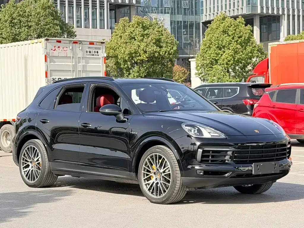 Porsche Cayenne Hybrid — фото 2