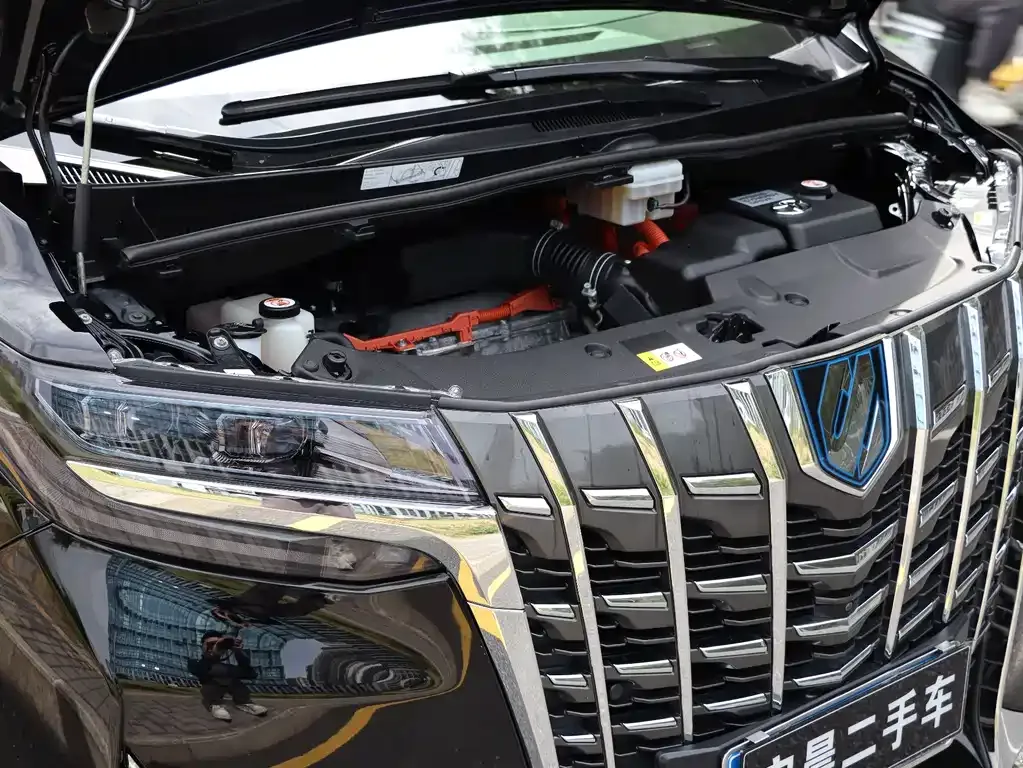 Toyota Alphard 2022 из CN, фото 8