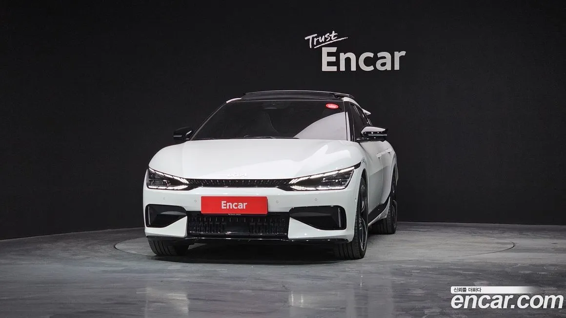 Kia EV6 2023 из KR, фото 3