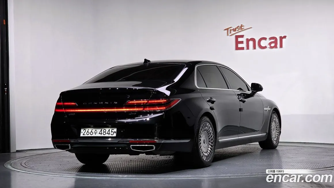 Genesis G90 2021 из KR, фото 2