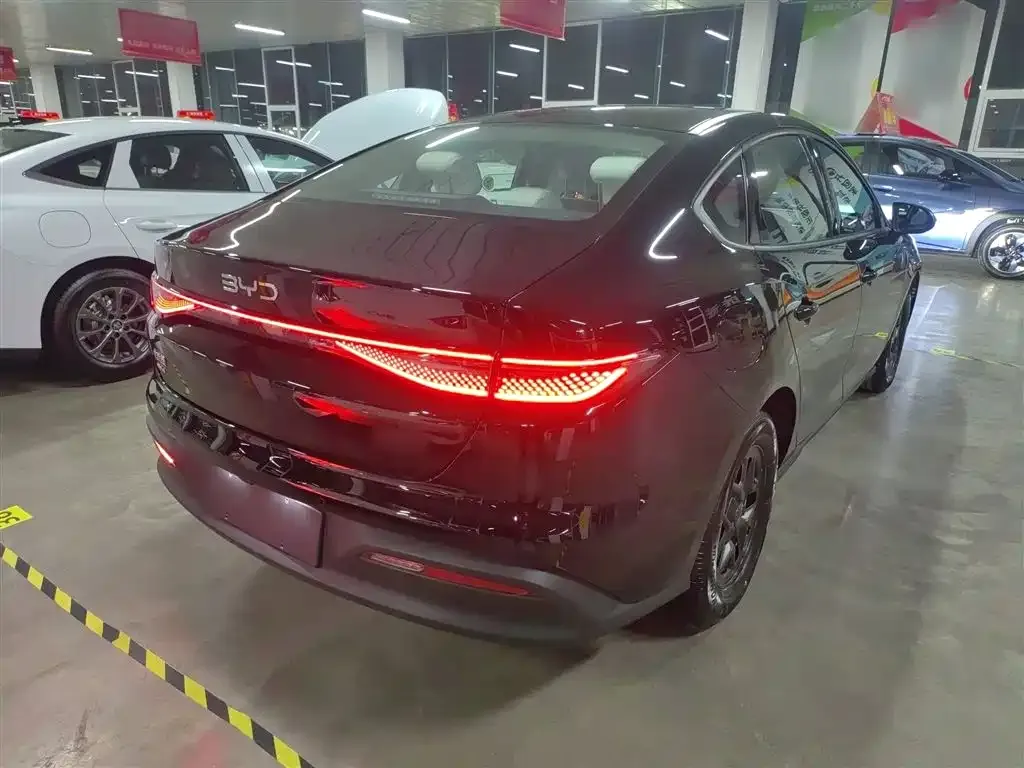 BYD Seal 05 DM-i 2025 из CN, фото 7