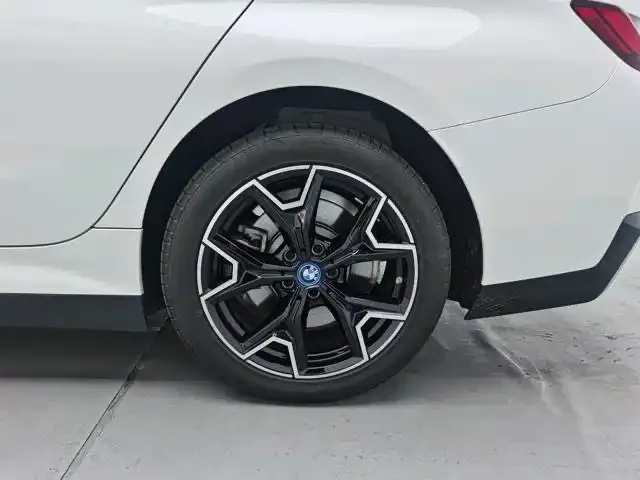 BMW i3 2024 из CN, фото 10