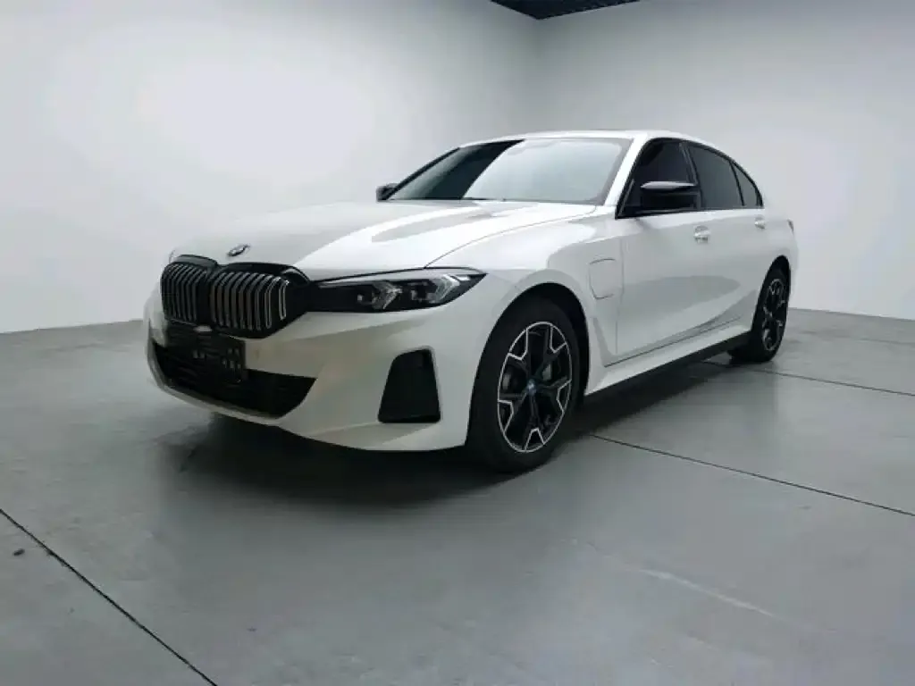 BMW i3 2024 из CN, фото 2