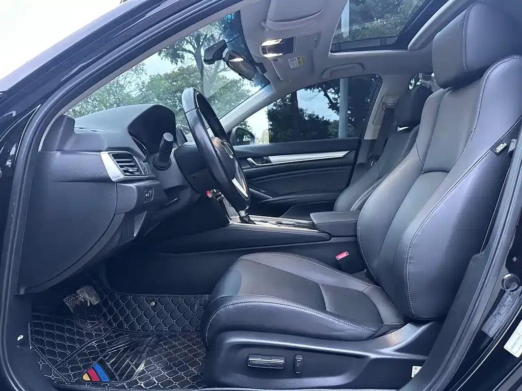 Honda Accord 2022 из CN, фото 4