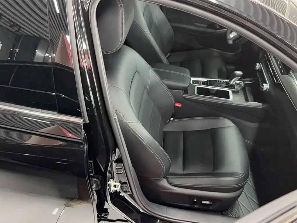 Nissan Teana 2024 из CN, фото 3