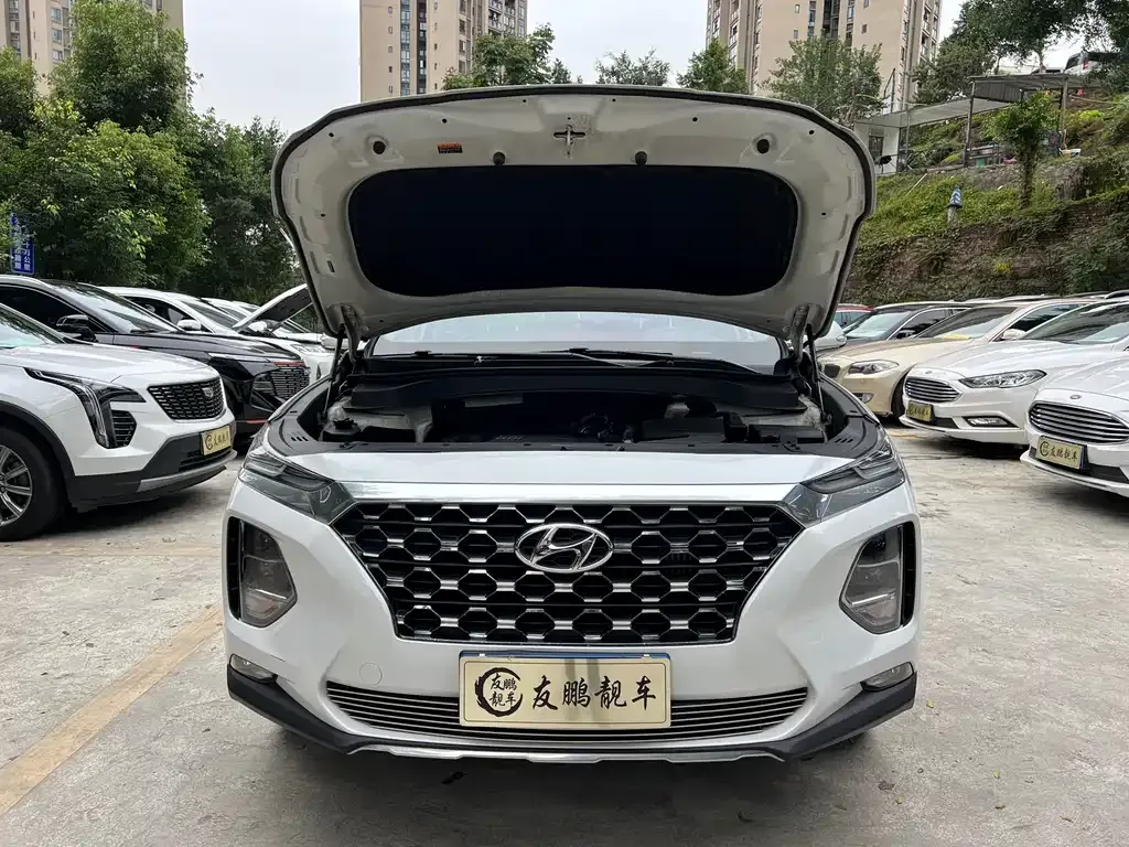 Hyundai Santa Fe 2021 из CN, фото 4