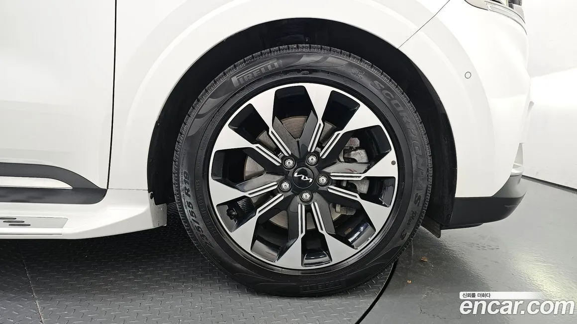 Kia Carnival 2023 из KR, фото 5