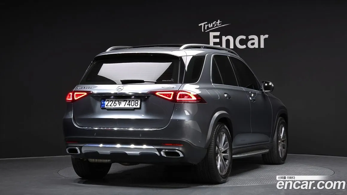 Mercedes-Benz GLE-Class — фото 2