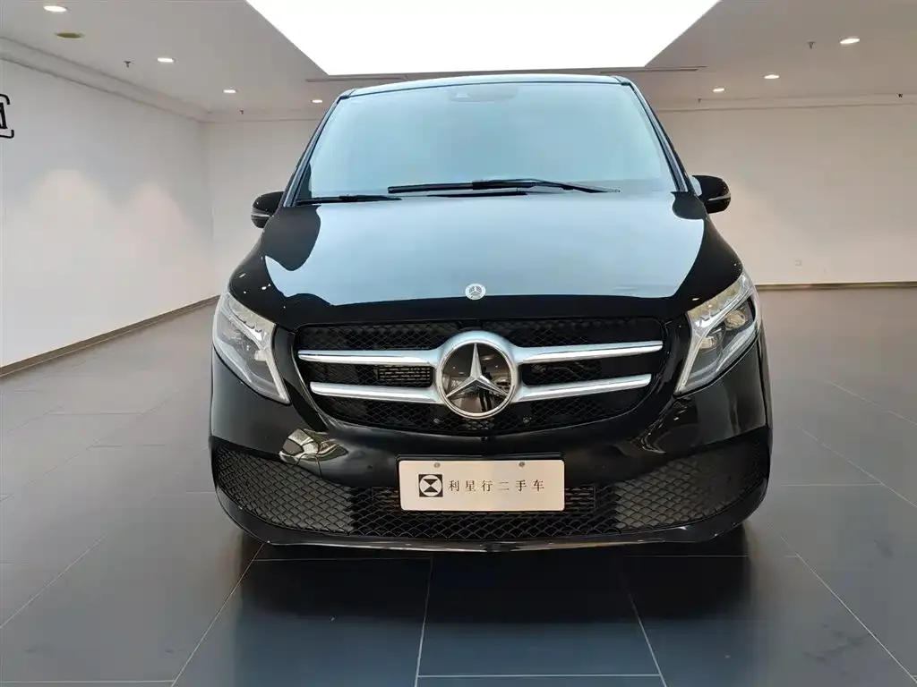 Mercedes-Benz V-Class 2021 из CN, фото 4