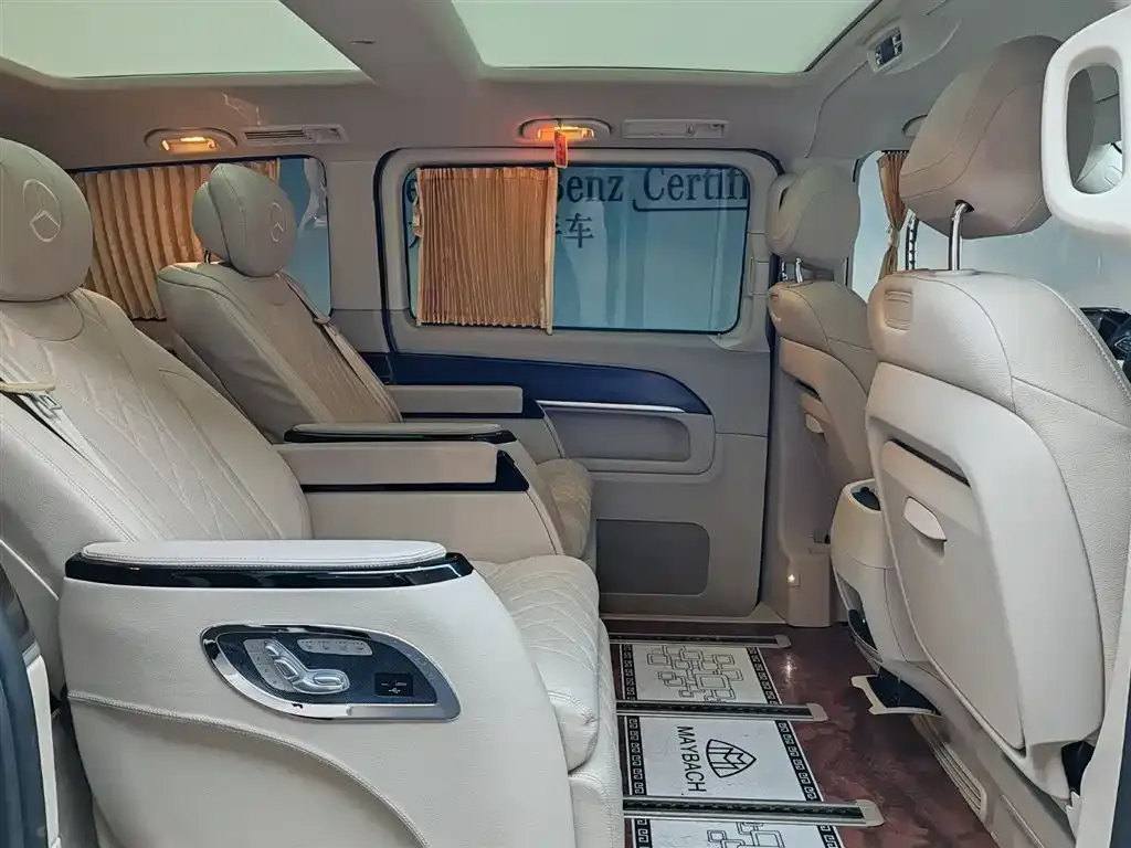 Mercedes-Benz V-Class 2021 из CN, фото 7