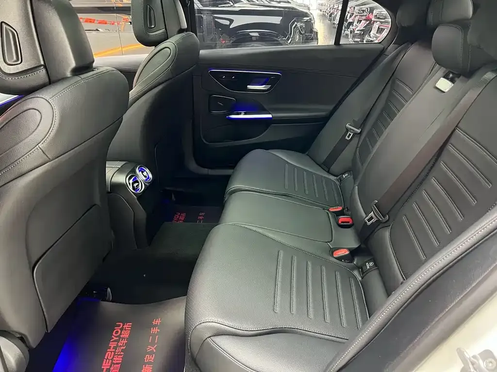 Mercedes-Benz C-Class 2024 из CN, фото 10