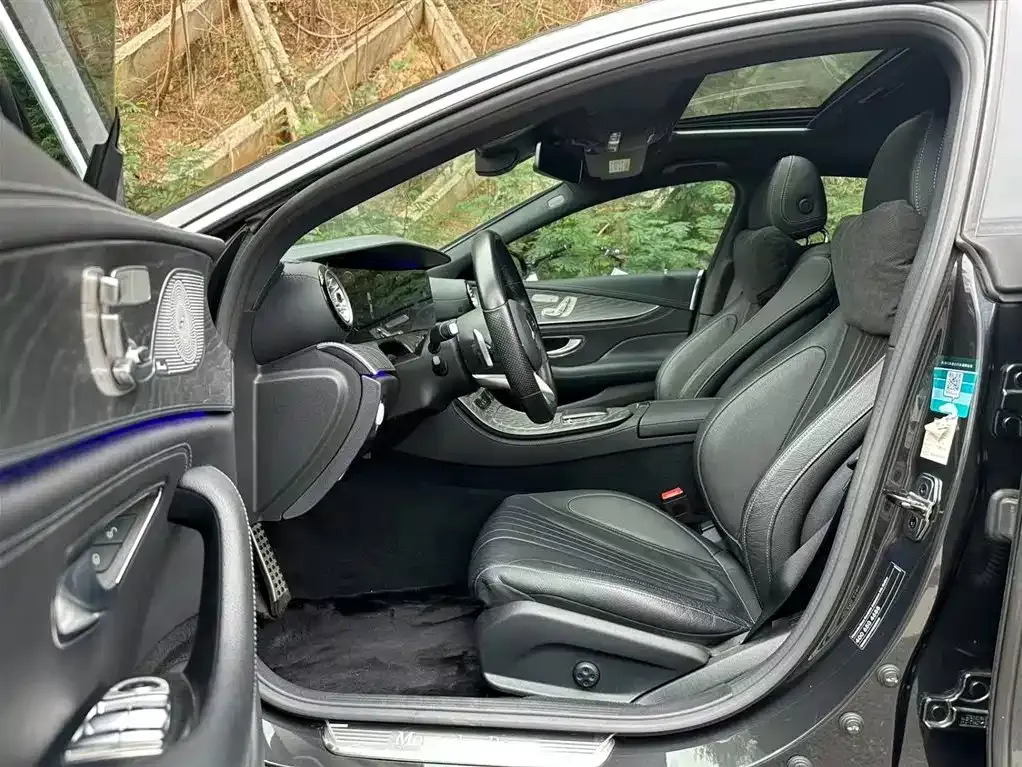 Mercedes-Benz CLS — фото 6