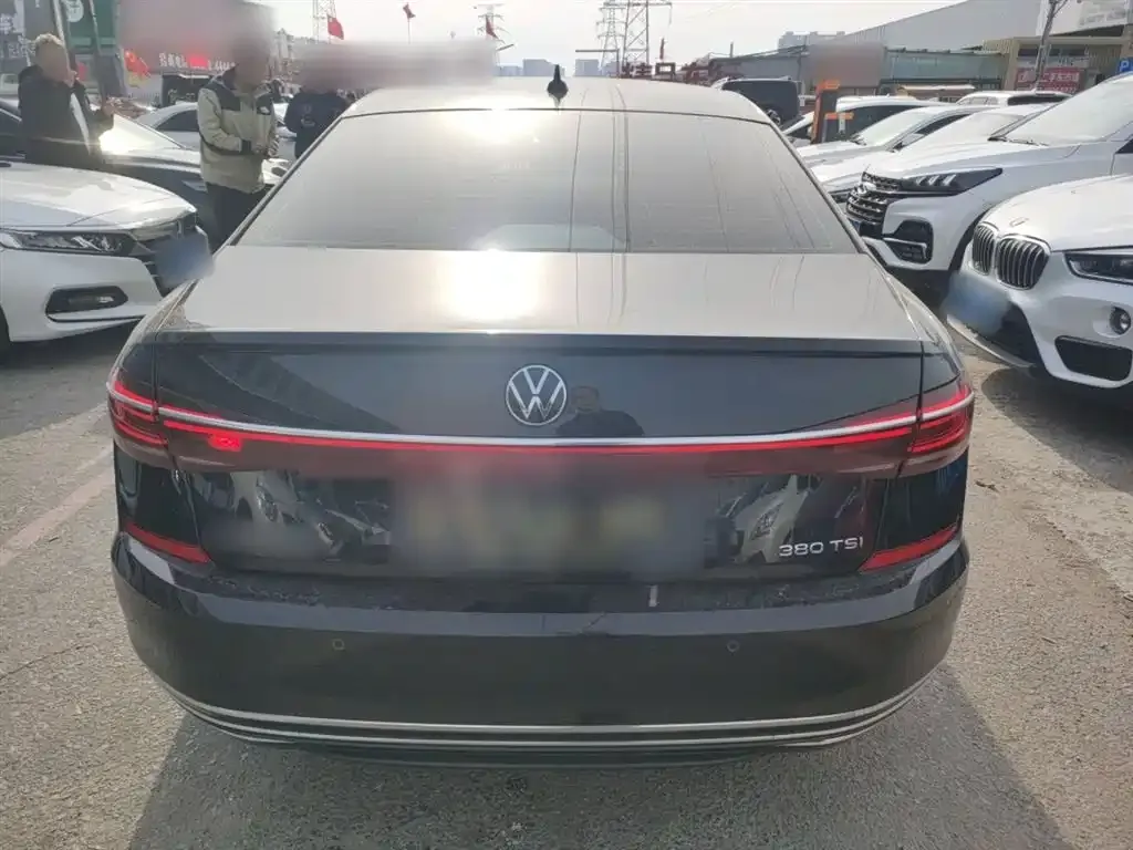 Volkswagen Passat 2024 из CN, фото 6