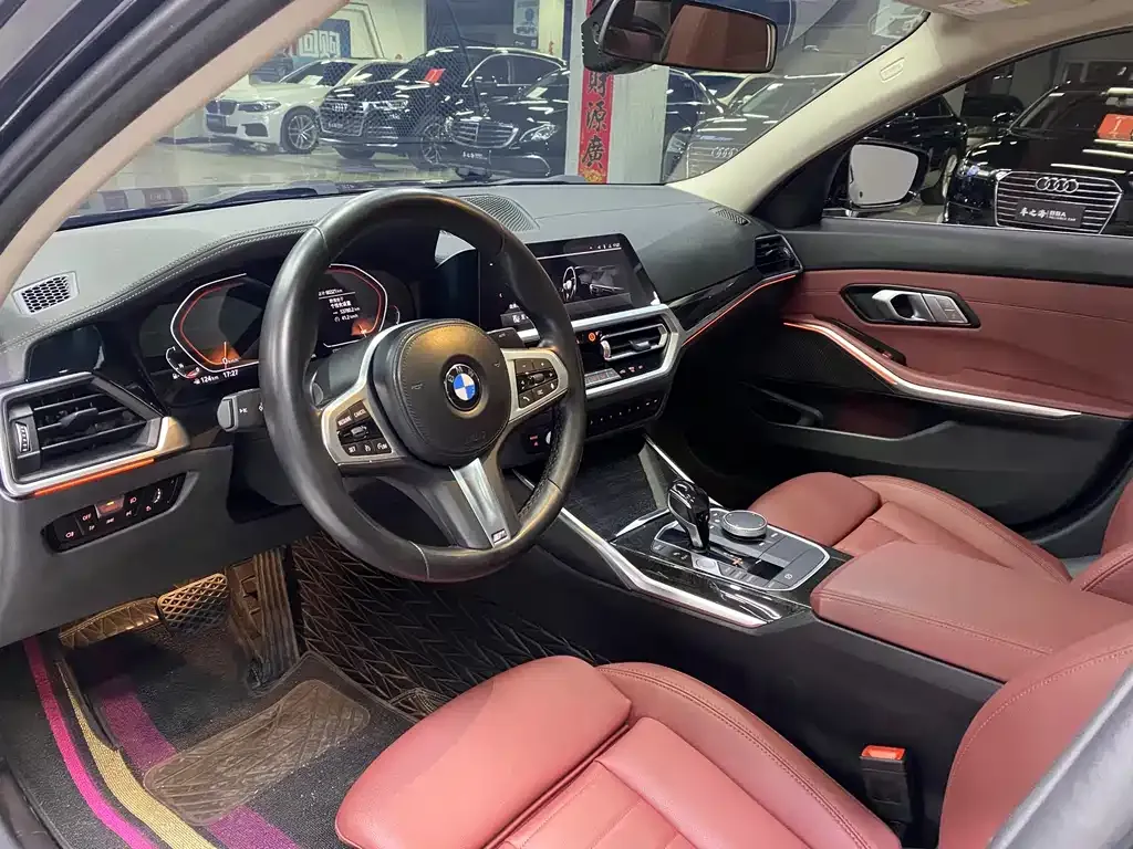 BMW 3 Series 2021 из CN, фото 9
