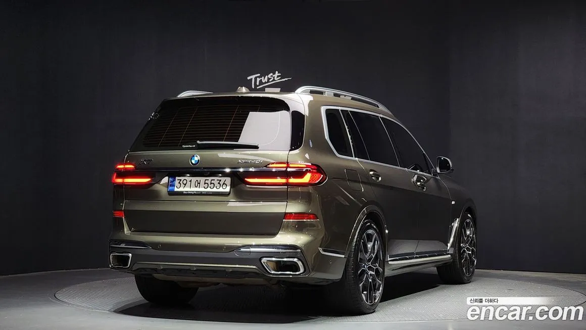 BMW X7 2023 из KR, фото 2
