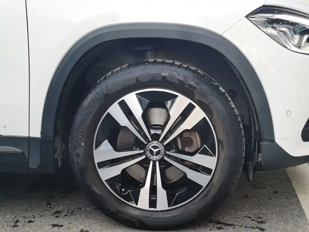 Mercedes-Benz GLA 2023 из CN, фото 7