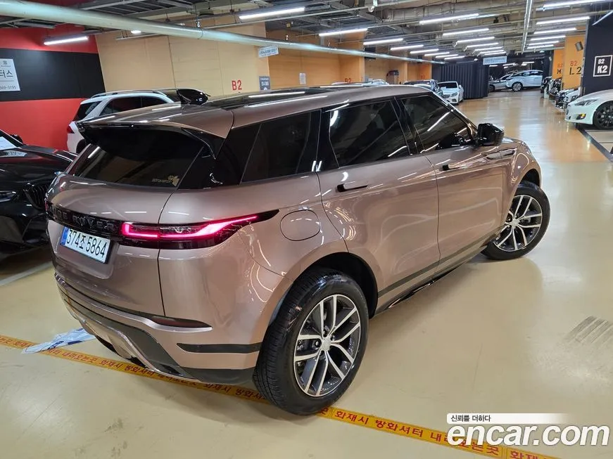 [object Object] Range Rover Evoque 2025 из KR, фото 6