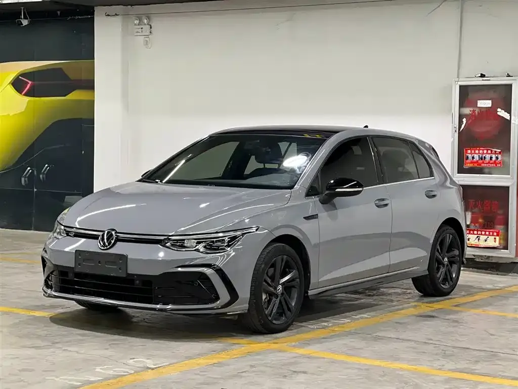 Volkswagen Golf 2021 из CN, фото 1