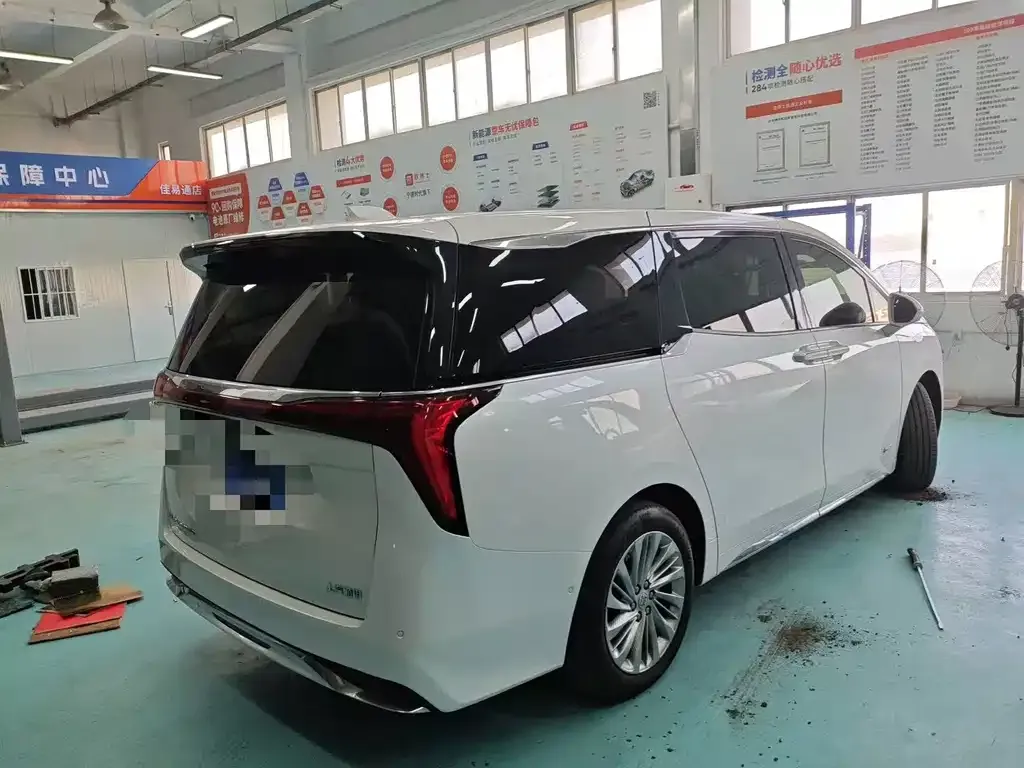 Buick Century 2023 из CN, фото 4